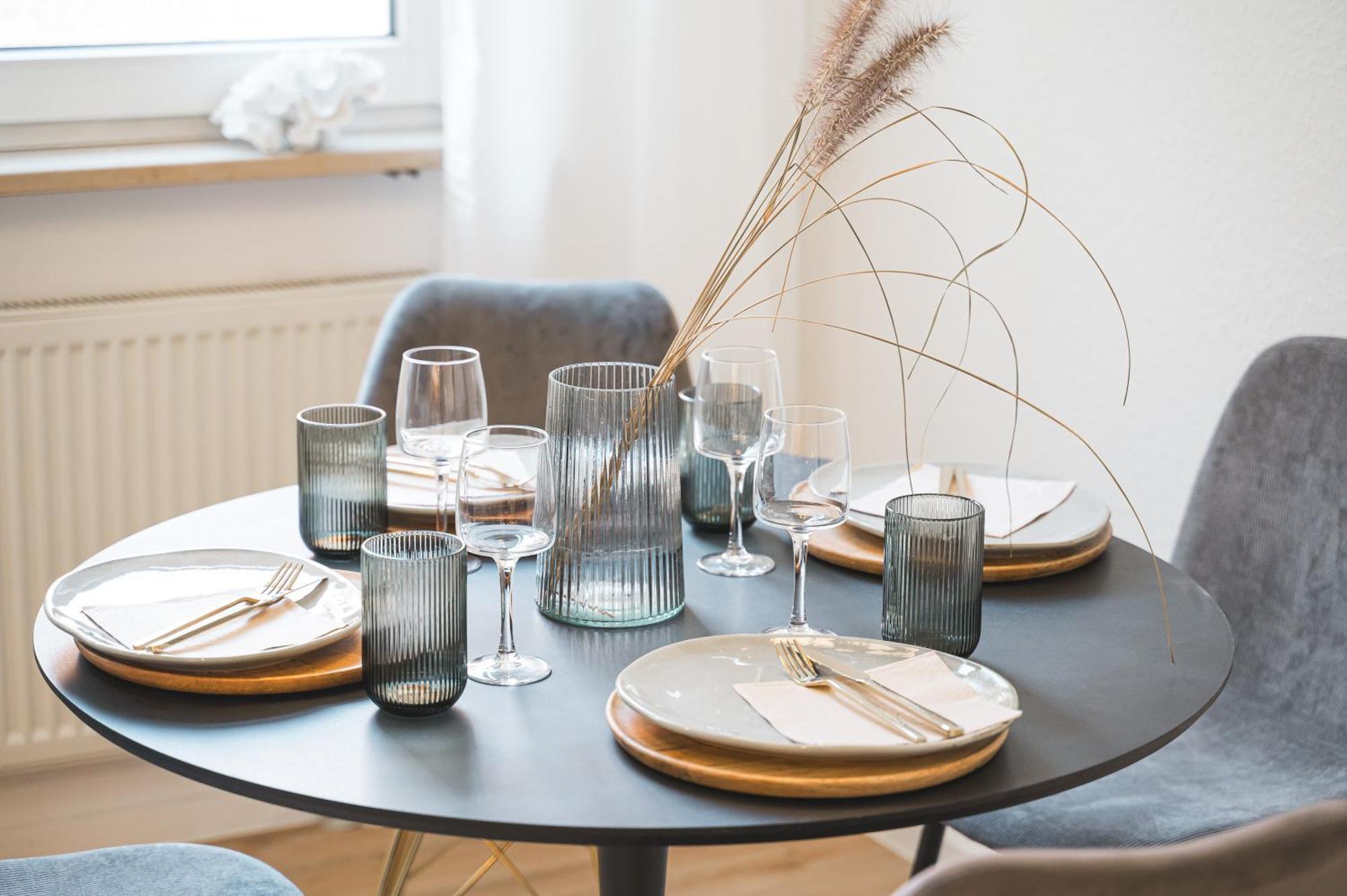 Helle Zentrumsnahe Familienfreundliche Ferienwohnung フェルバッハ エクステリア 写真