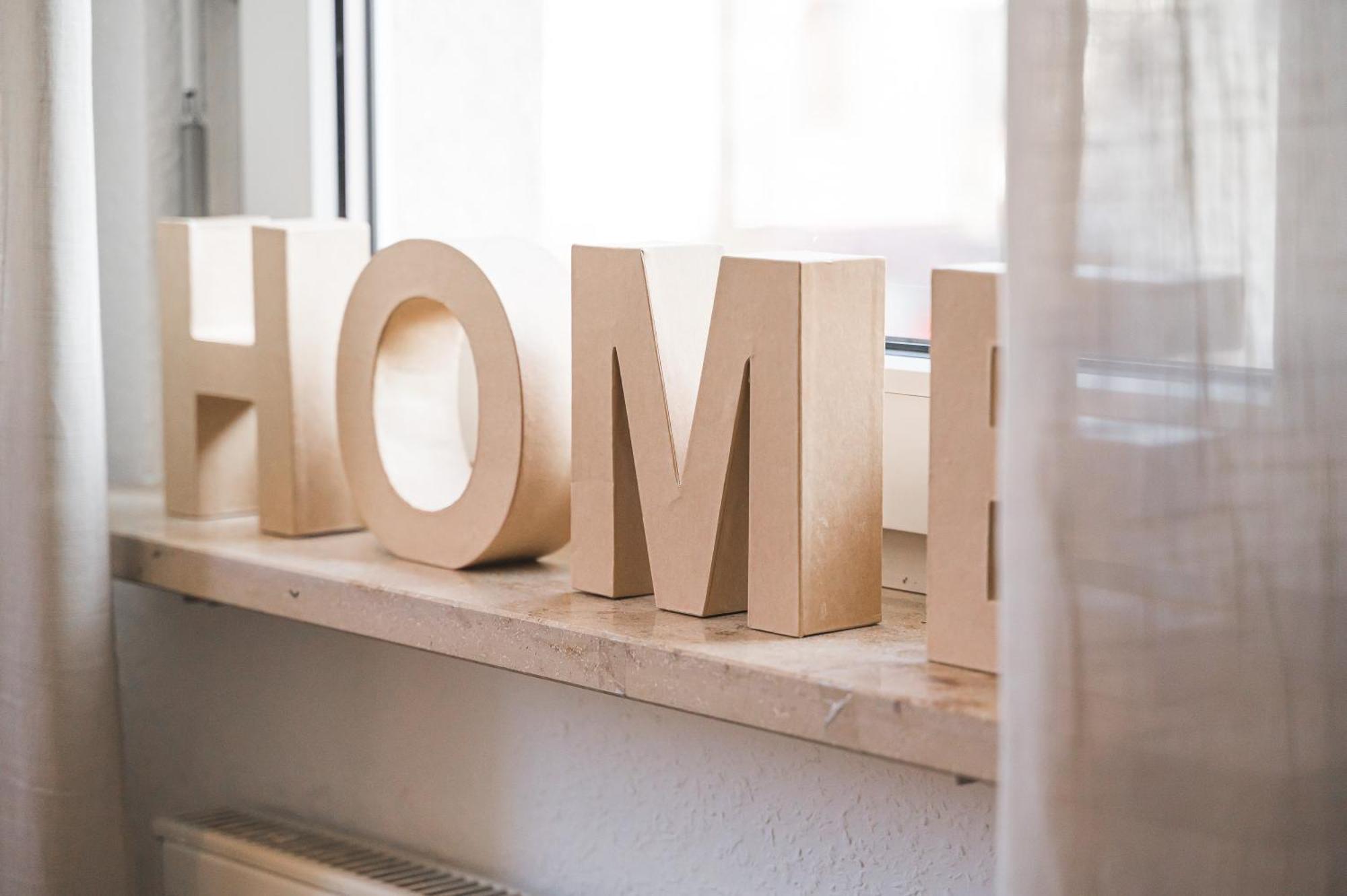Helle Zentrumsnahe Familienfreundliche Ferienwohnung フェルバッハ エクステリア 写真