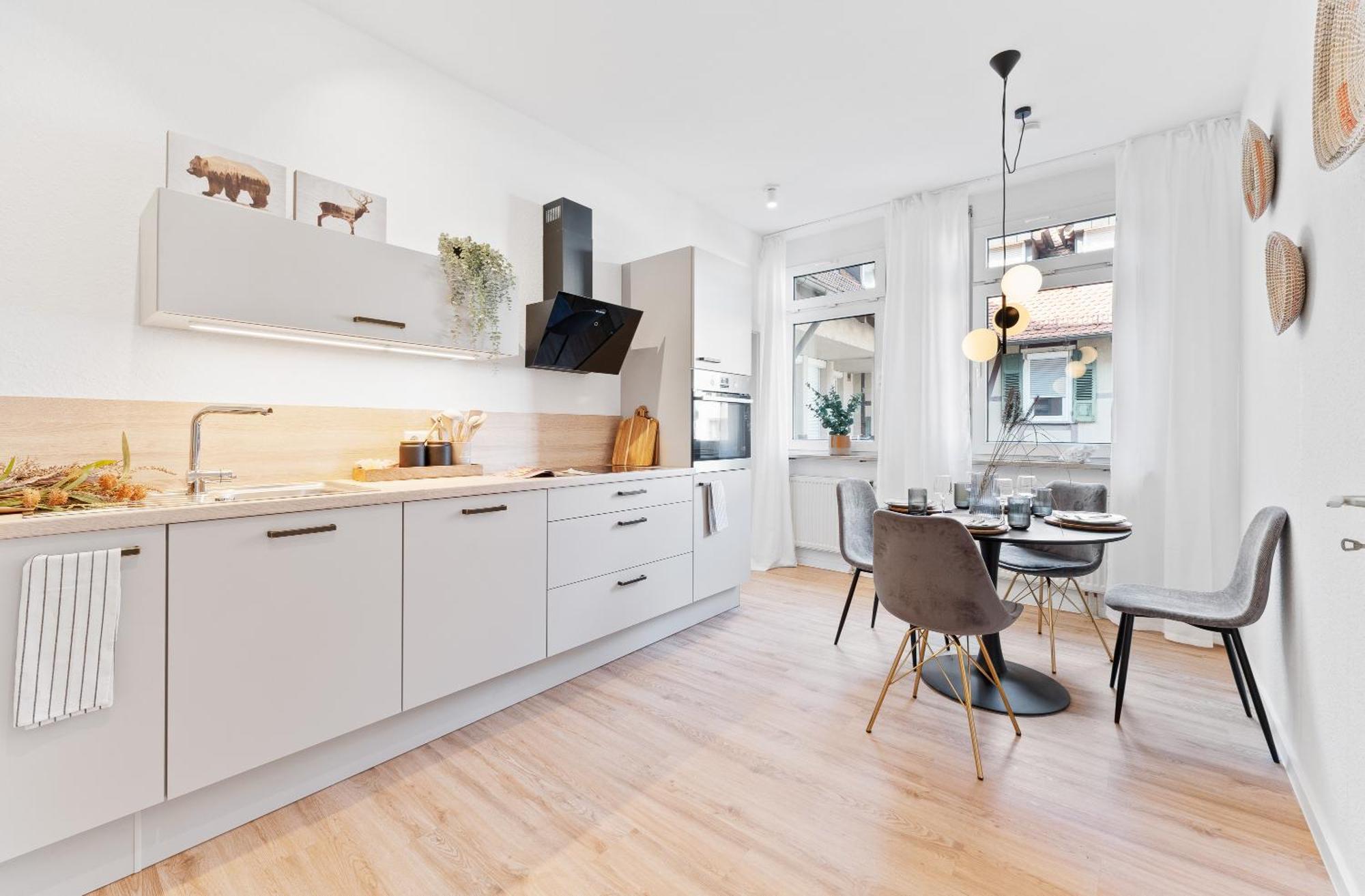 Helle Zentrumsnahe Familienfreundliche Ferienwohnung フェルバッハ エクステリア 写真