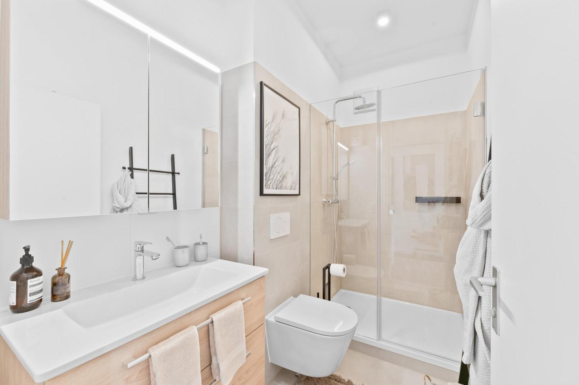 Helle Zentrumsnahe Familienfreundliche Ferienwohnung フェルバッハ エクステリア 写真